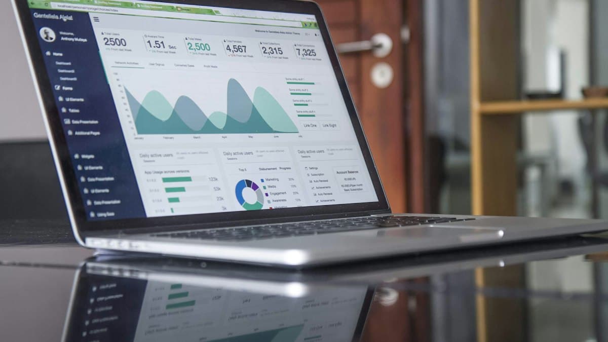 ATS-Friendly Resume: How to Format Your CV So Software Can Read It