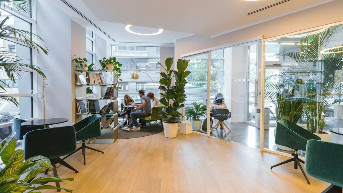 The Four-Day Work Week in 2026: Does It Work and Who Offers It?